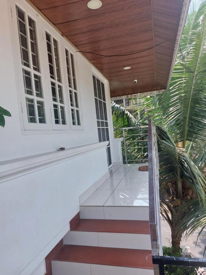 Annies Inn Homestay Kochi Zewnętrze zdjęcie