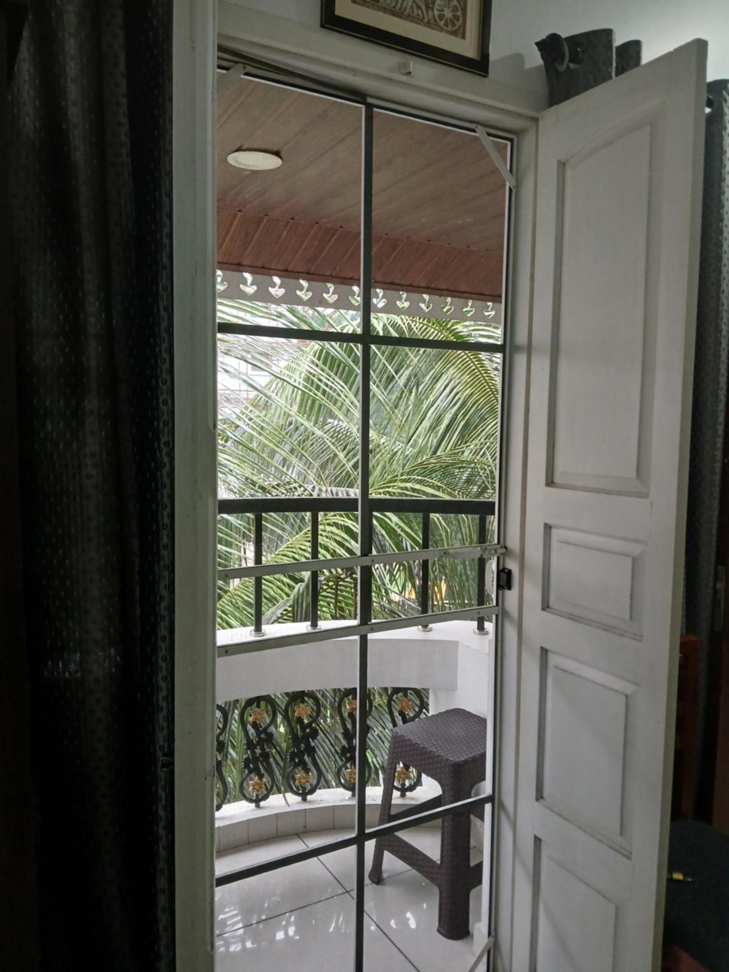 Annies Inn Homestay Kochi Zewnętrze zdjęcie