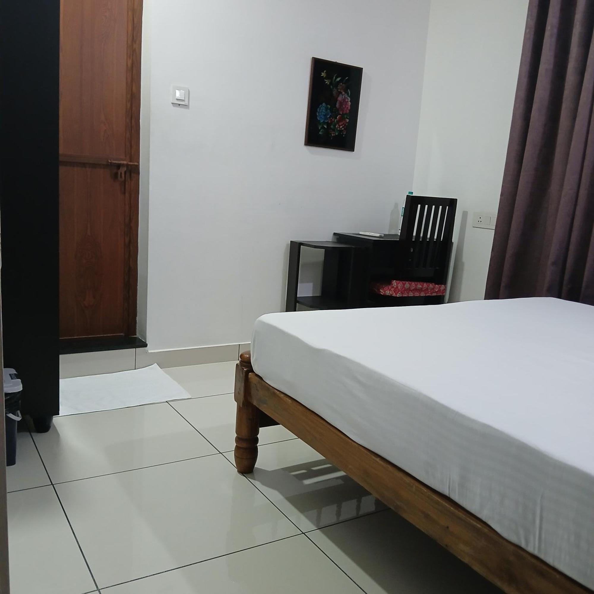 Annies Inn Homestay Kochi Zewnętrze zdjęcie