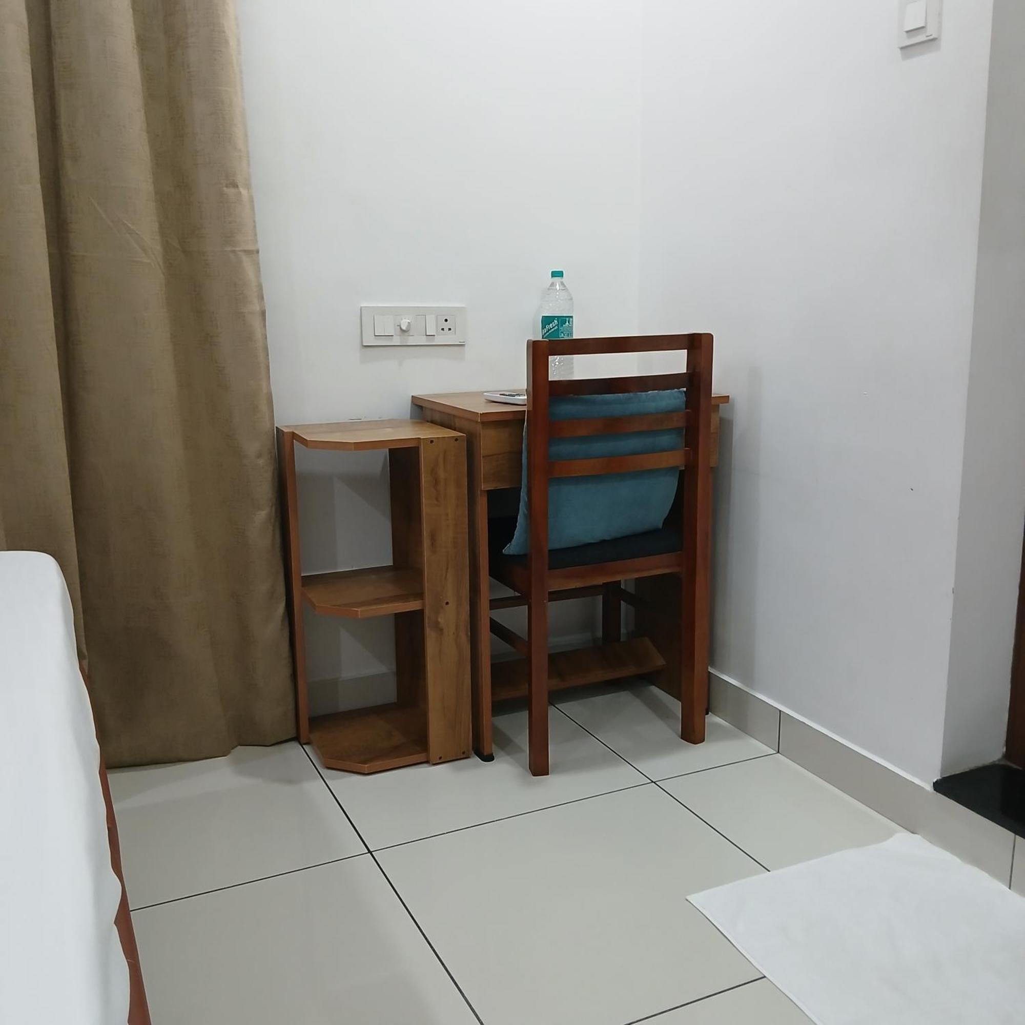 Annies Inn Homestay Kochi Zewnętrze zdjęcie
