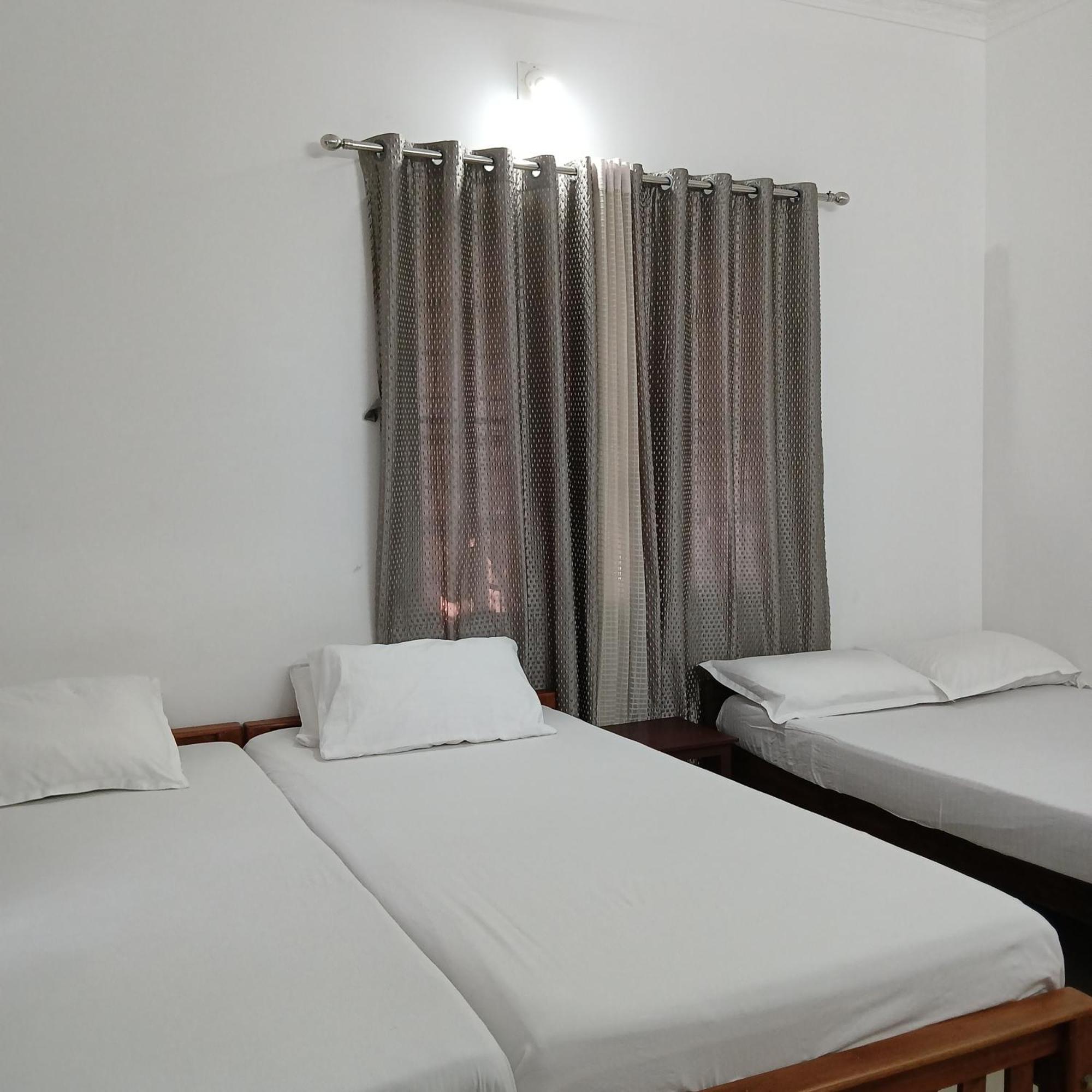 Annies Inn Homestay Kochi Zewnętrze zdjęcie