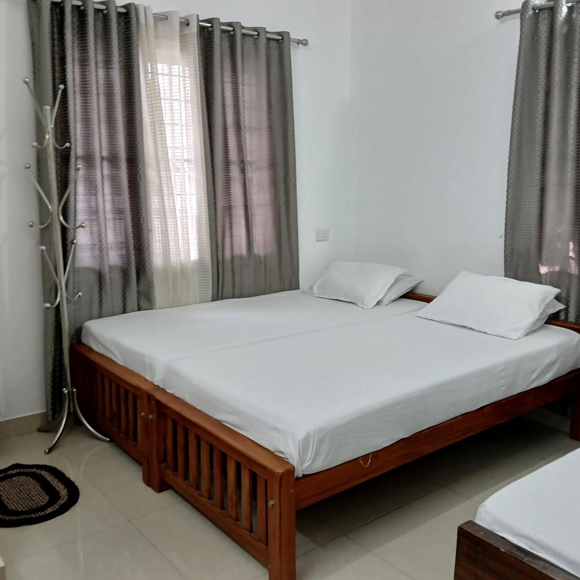 Annies Inn Homestay Kochi Zewnętrze zdjęcie