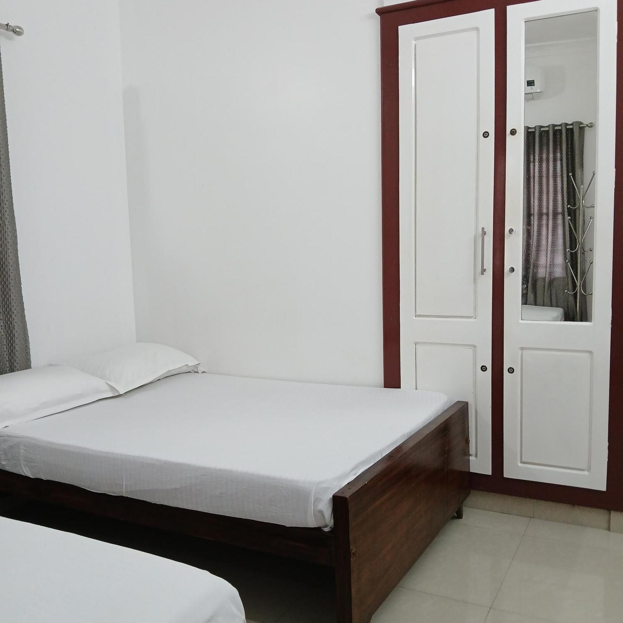 Annies Inn Homestay Kochi Zewnętrze zdjęcie